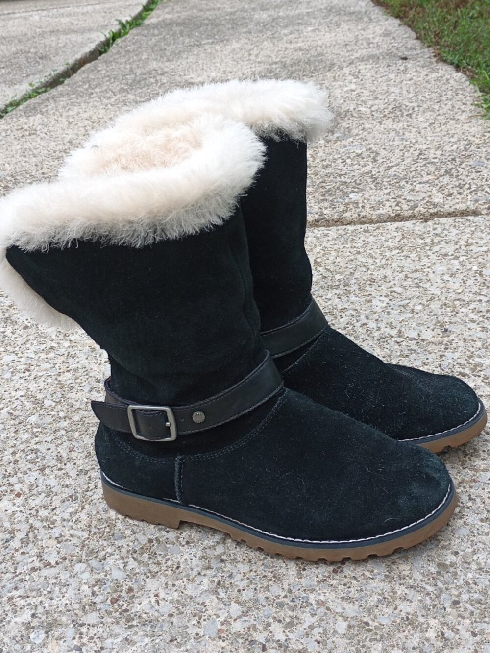 Ugg Nessa Black Suede Boots Sz. 4.5